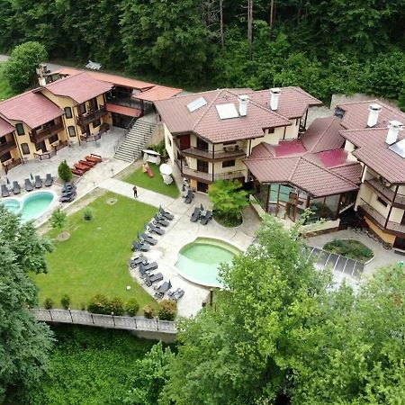Galaxy Hotel Chiflik Ngoại thất bức ảnh
