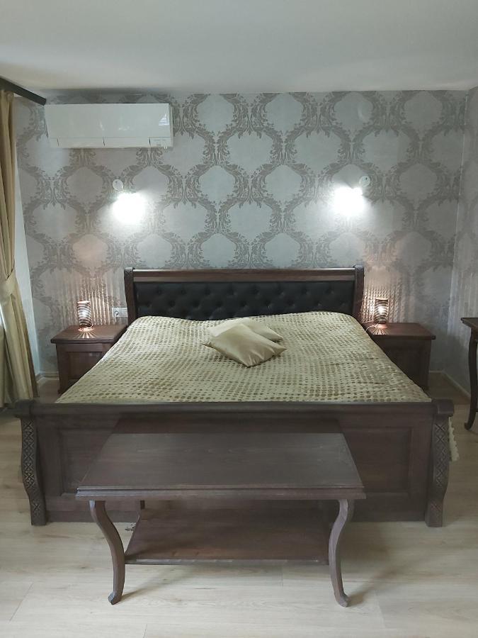 Galaxy Hotel Chiflik Ngoại thất bức ảnh