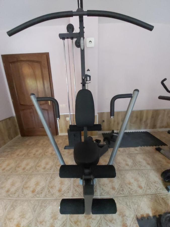 Galaxy Hotel Chiflik Ngoại thất bức ảnh