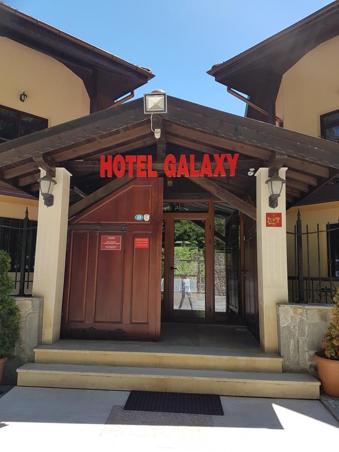 Galaxy Hotel Chiflik Ngoại thất bức ảnh